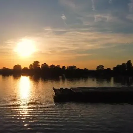 Lucky River Botel Belgrad